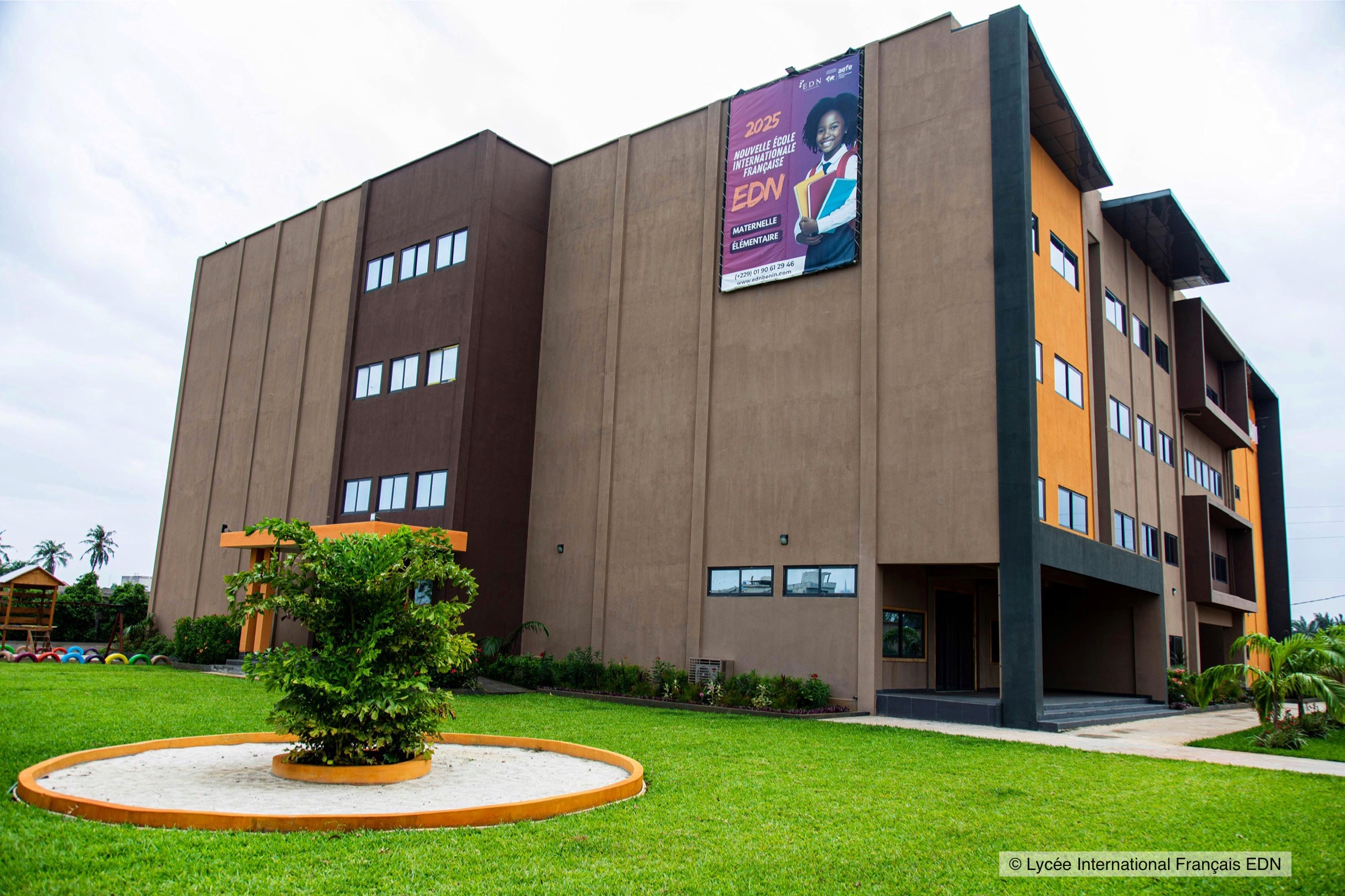 edn-facade-ecole-2.jpg